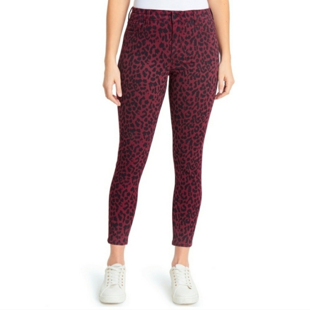 NWT Social Stanford by Sanctuary Cheetah Print Mid-rise Ankle